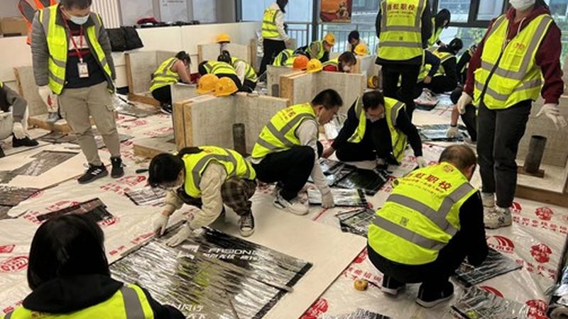 报名自考本科，通常需要满足以下条件：
